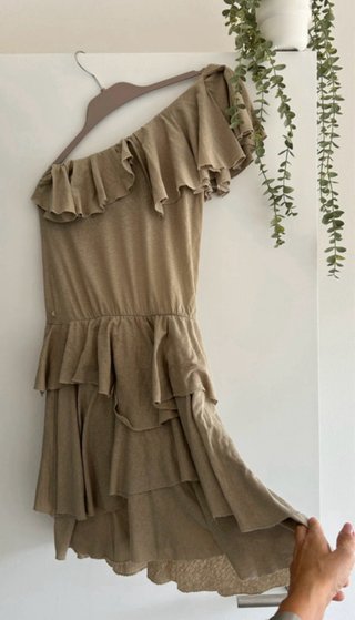 Vestido Massimo Dutti un hombro volantes S