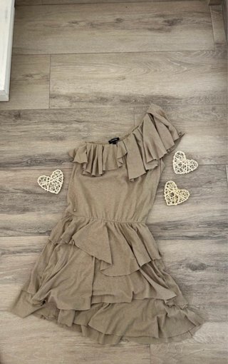 Vestido Massimo Dutti un hombro volantes S