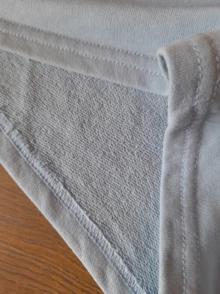 Pantalón corto chica azul