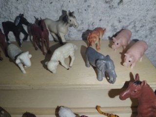 Lotto 20 Animali Giocattolo 3-5 cm z3
