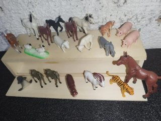 Lotto 20 Animali Giocattolo 3-5 cm z3
