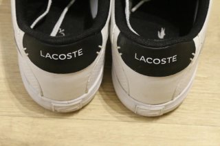 Zapatillas Lacoste Blancas y Negras