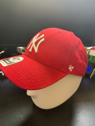 Gorra Roja New York Yankees 47 MVP