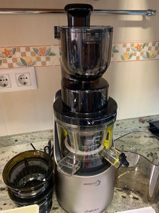 Licuadora de prensado en frío para zumos (nueva)