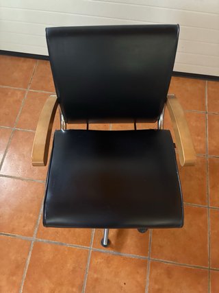 Silla de despacho / salón peluqueria marca OLYMP
