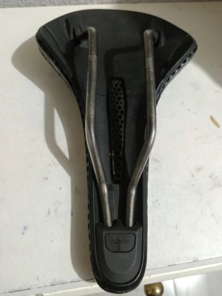 Sillín bici Fizik 3D