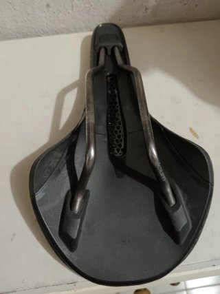 Sillín bici Fizik 3D