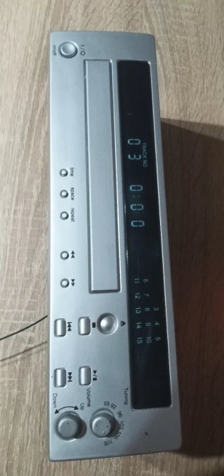 Radio FM CD Player Plata