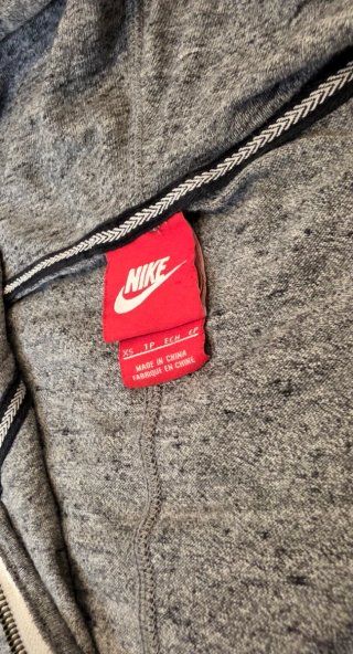 Sudadera Nike Gris con Cremallera