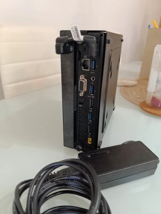 Mini PC Lenovo ThinkCentre Negro M700