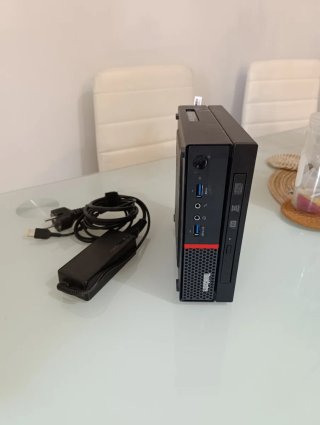 Mini PC Lenovo ThinkCentre Negro M700