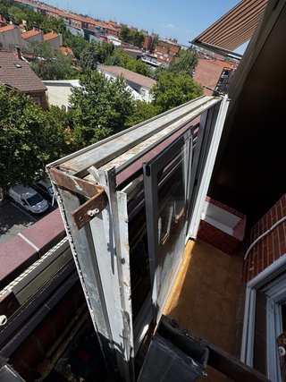 Ventana corredera aluminio 120x120