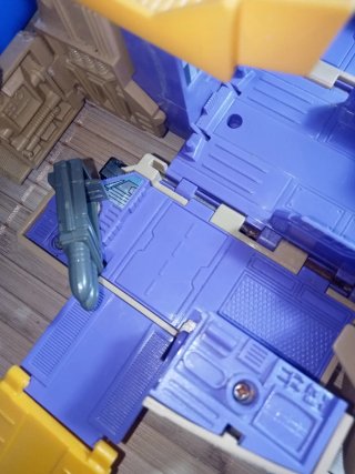 Transformers G1 Skyhopper 1989 90% completo