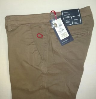 Pantalón del Diseñador Roberto Torretta. Talla 42