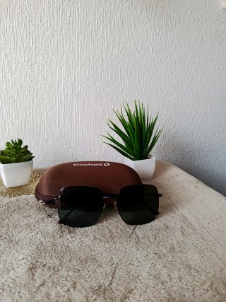 Gafas de sol cuadradas negras