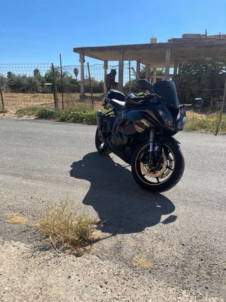 Kawasaki Ninja 600 2010 Negra