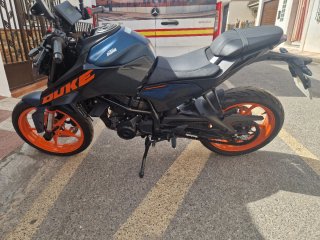 KTM Duke 125 REESTRENO