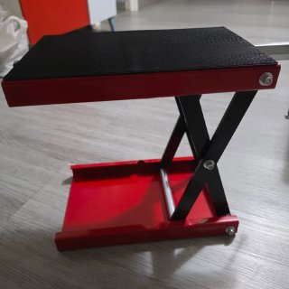 Elevador de Motos Rojo