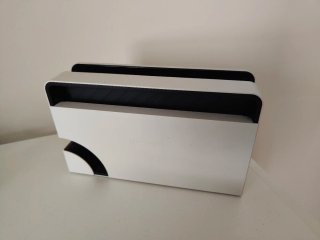Nintendo Switch OLED + Mando Pro + Cargador
