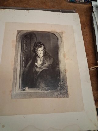 Libro antiguo beautifull women