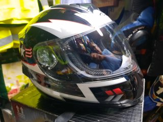 Casco de moto SHIRO