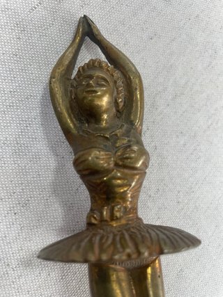 Figura Art Déco Bailarina Bronce Antigua