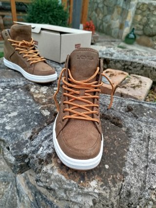 Botas Levi's Hombre Marrones