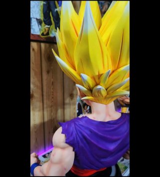 Busto KD Collectibles Gohan