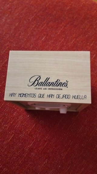 Radio Vintage Ballantines Beige de madera