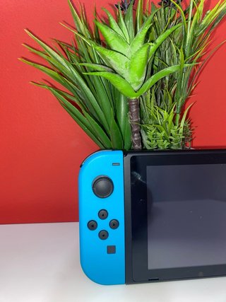 Nintendo Switch V2 con accesorios
