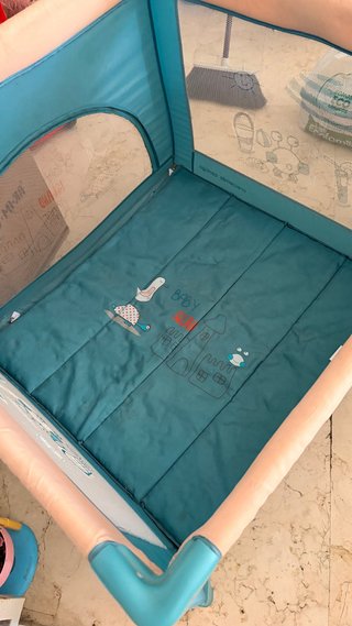Cuna de viaje / Parque infantil