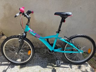 Bicicleta Infantil Btwin Azul y Rosa