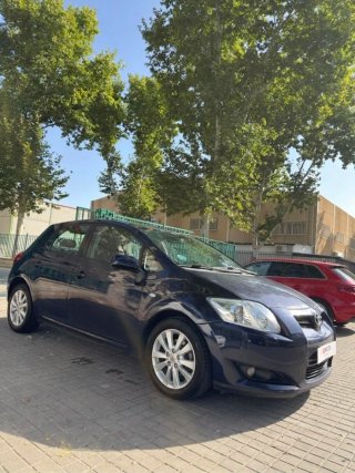 TOYOTA AURIS 140.000 KM AUTOMÁTICO