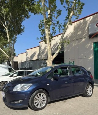 TOYOTA AURIS 140.000 KM AUTOMÁTICO