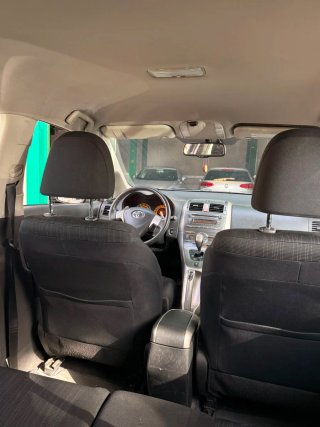 TOYOTA AURIS 140.000 KM AUTOMÁTICO