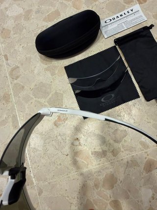 Oakley Sutro Lite Gafas de Sol Blancas
