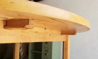 Mesa redonda extensible de madera