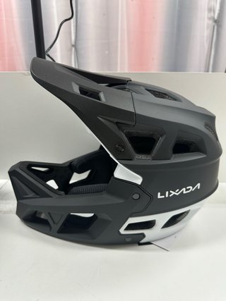 Casco Integral Negro y Blanco