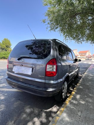 Opel Zafira 2005