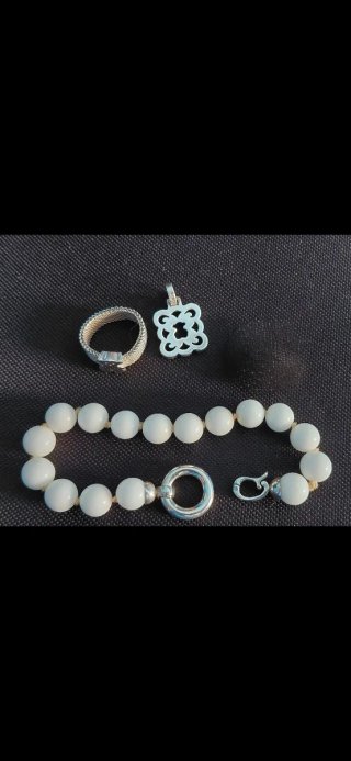 Conjunto Joyas Tous y collar lotus
