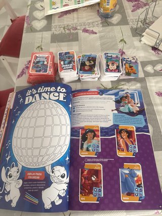 Álbum Carrefour Disney hora de jugar