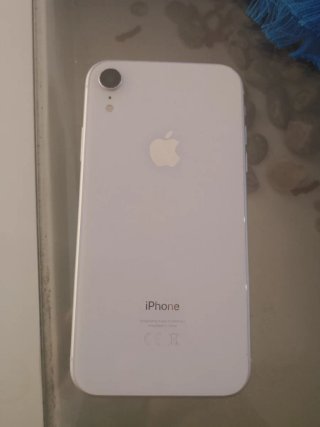 iPhone XR