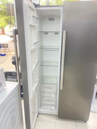 Nevera Americana Gris marca Beko 6 messes garantia