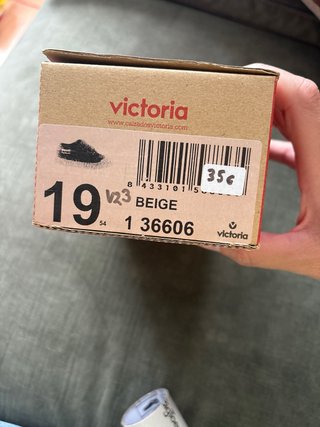 Zapatillas Victoria Beige Talla 19