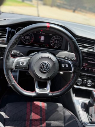 Volkswagen Golf gti tcr 2019