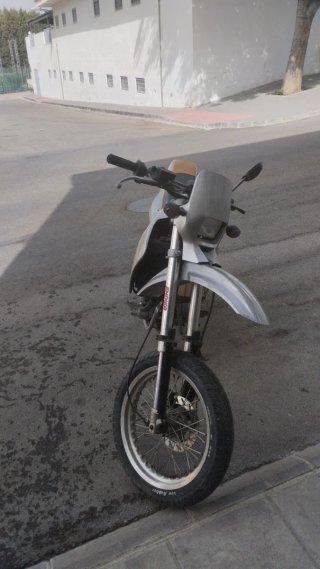 Supermotard Plata y Marrón