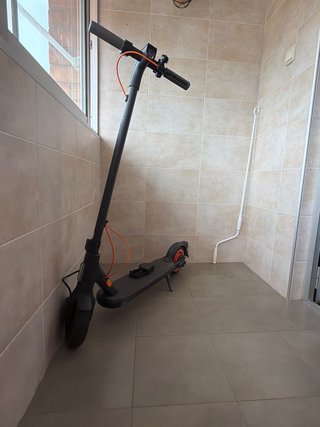 Patinete Eléctrico Xiaomi Poco Uso