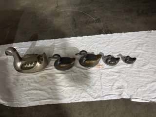 Set 5 Anatre Decorative Metallo