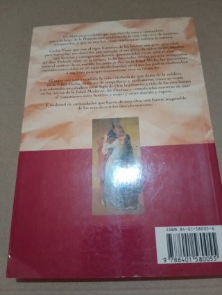 Usos y costumbres en la historia Carlos Fisas