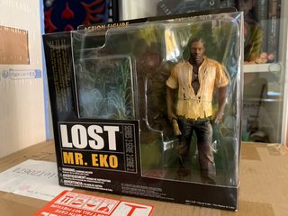 Figura Lost Mr. Eko McFarlane Toys sin abrir